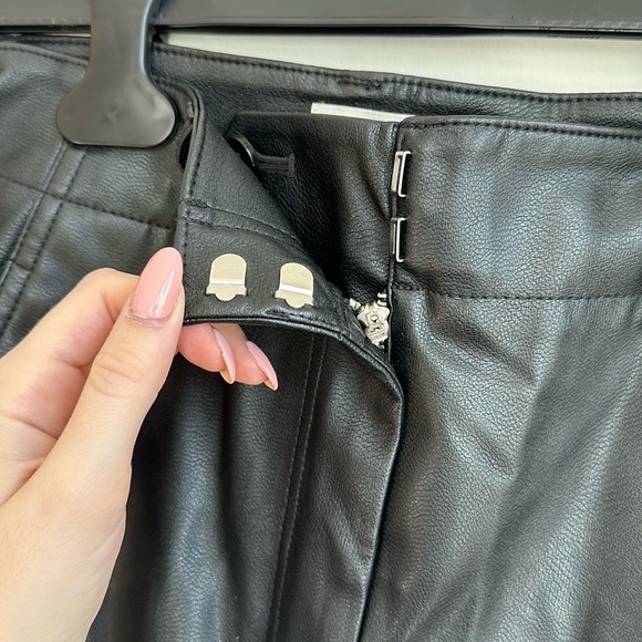 Aritzia Wilfred Free Leather Pants - Picture 7 of 9